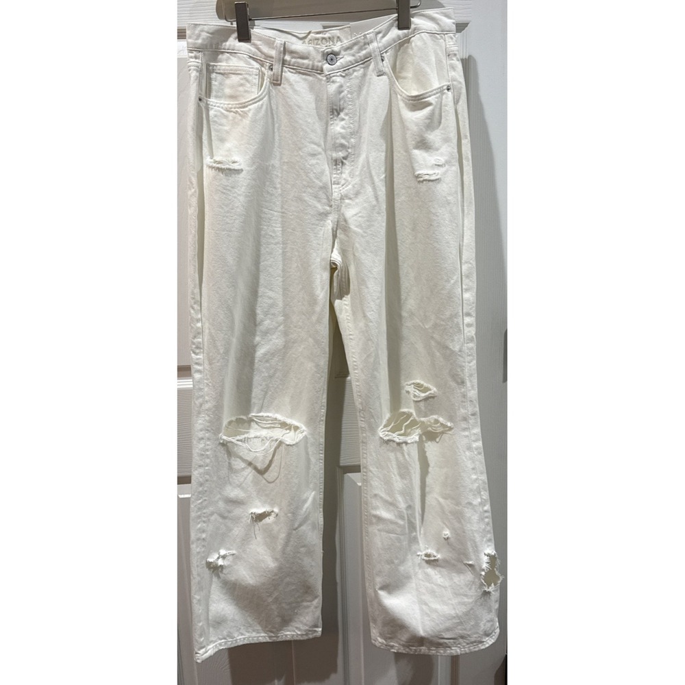 Arizona White High Rise Skater Jeans Distressed With Large Cut outs Size 15 NWT - Picture 2 of 16